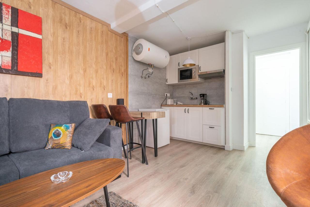 Apartamentos Vaquers Mikka 3000 Pas De La Casa Exteriör bild