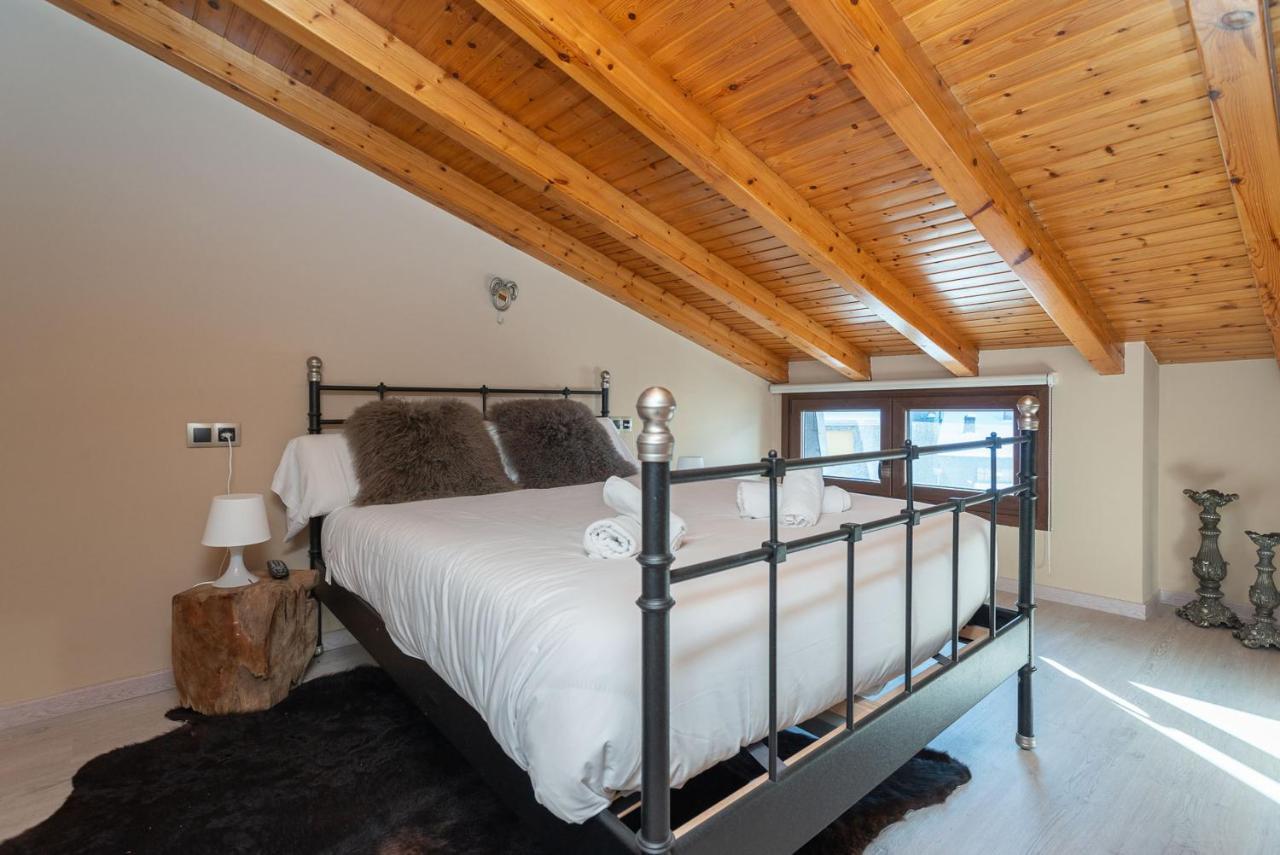 Apartamentos Vaquers Mikka 3000 Pas De La Casa Exteriör bild