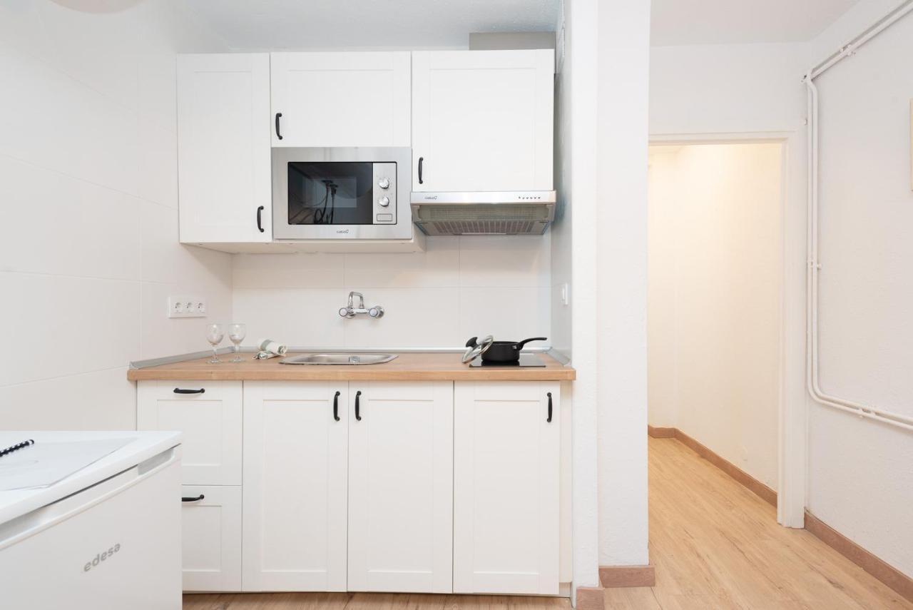 Apartamentos Vaquers Mikka 3000 Pas De La Casa Exteriör bild