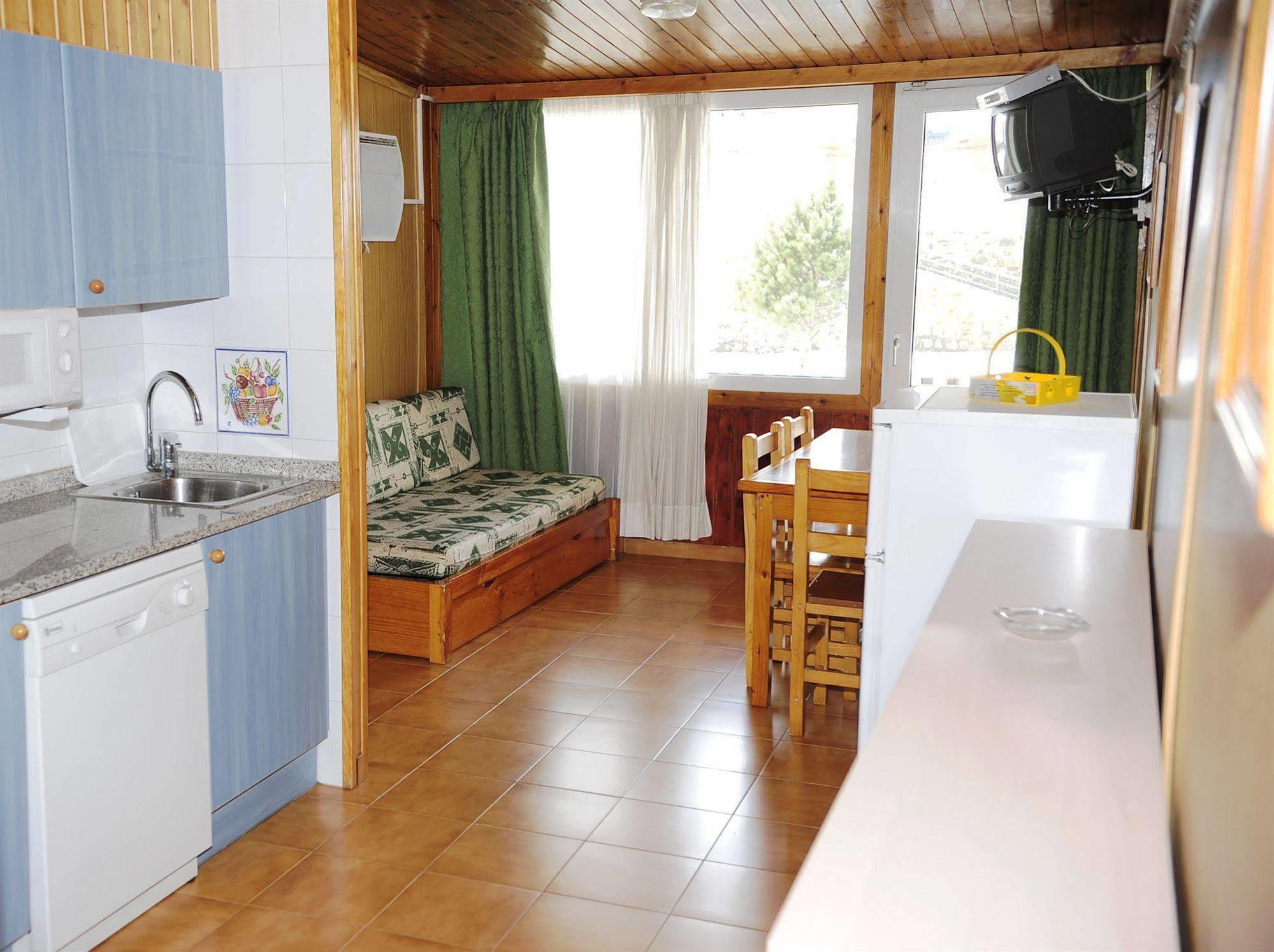 Apartamentos Vaquers Mikka 3000 Pas De La Casa Exteriör bild